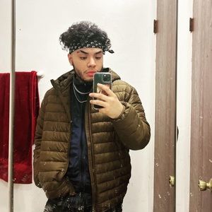 Meet your Posher, Eric